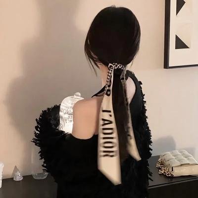 跳舞的红色公交
